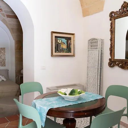 Corte Dei Memoli Di Margiotta Giuseppina Bed & Breakfast 3*