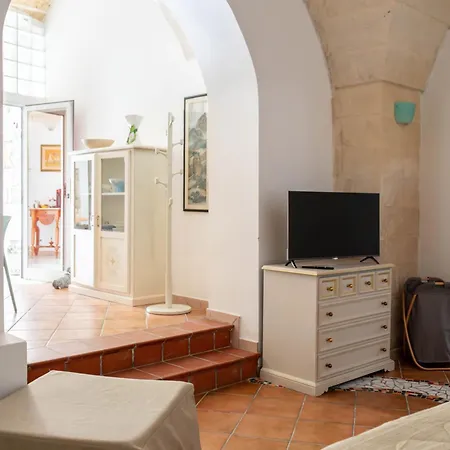 Bed & Breakfast Corte Dei Memoli Di Margiotta Giuseppina Lecce