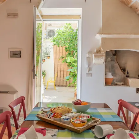 Bed & Breakfast Corte Dei Memoli Di Margiotta Giuseppina Lecce