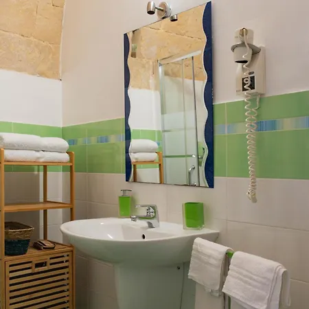 Corte Dei Memoli Di Margiotta Giuseppina Bed & Breakfast 3*