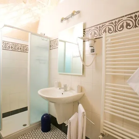 Corte Dei Memoli Di Margiotta Giuseppina 3* Λέτσε