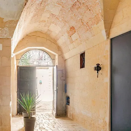 Alojamento de Acomodação e Pequeno-almoço Corte Dei Memoli Di Margiotta Giuseppina 3*