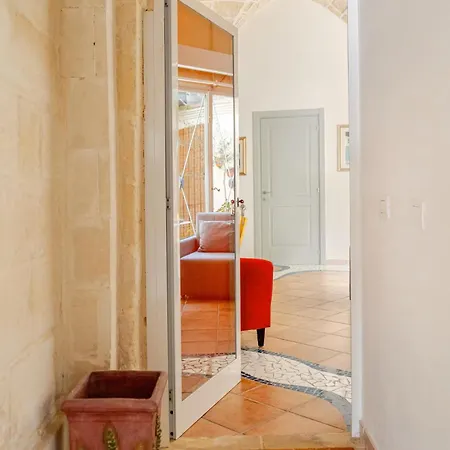 Alojamento de Acomodação e Pequeno-almoço Corte Dei Memoli Di Margiotta Giuseppina Lecce