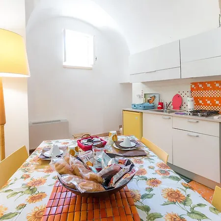 Corte Dei Memoli Di Margiotta Giuseppina Alojamento de Acomodação e Pequeno-almoço Lecce