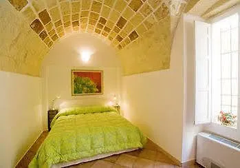 Corte Dei Memoli Di Margiotta Giuseppina Alojamento de Acomodação e Pequeno-almoço 3*
