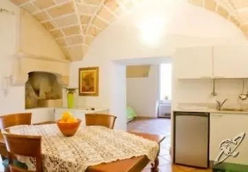Corte Dei Memoli Di Margiotta Giuseppina Alojamento de Acomodação e Pequeno-almoço